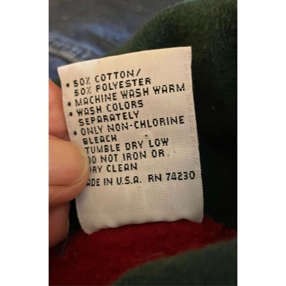 Gopher Sport Vintage 80’s/90’s Country Farm Style Red With Green Turtleneck Pull - Picture 12 of 12